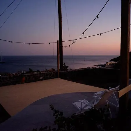 Villa Nidito Santorini *